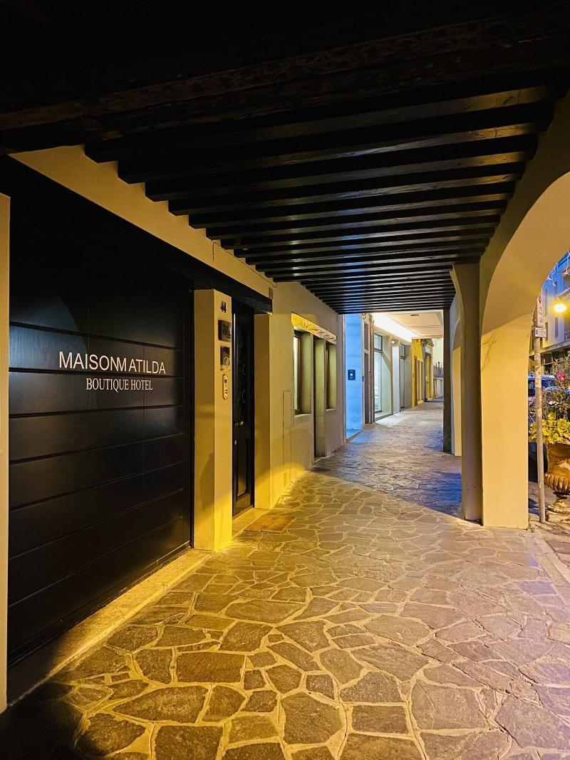 Maison Matilda - Luxury Rooms & Breakfast トレヴィーゾ エクステリア 写真